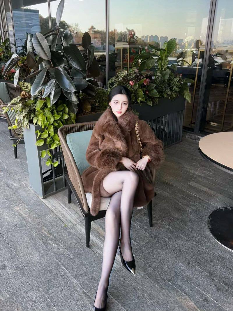 ID: 5858 - 北京 Call Girl