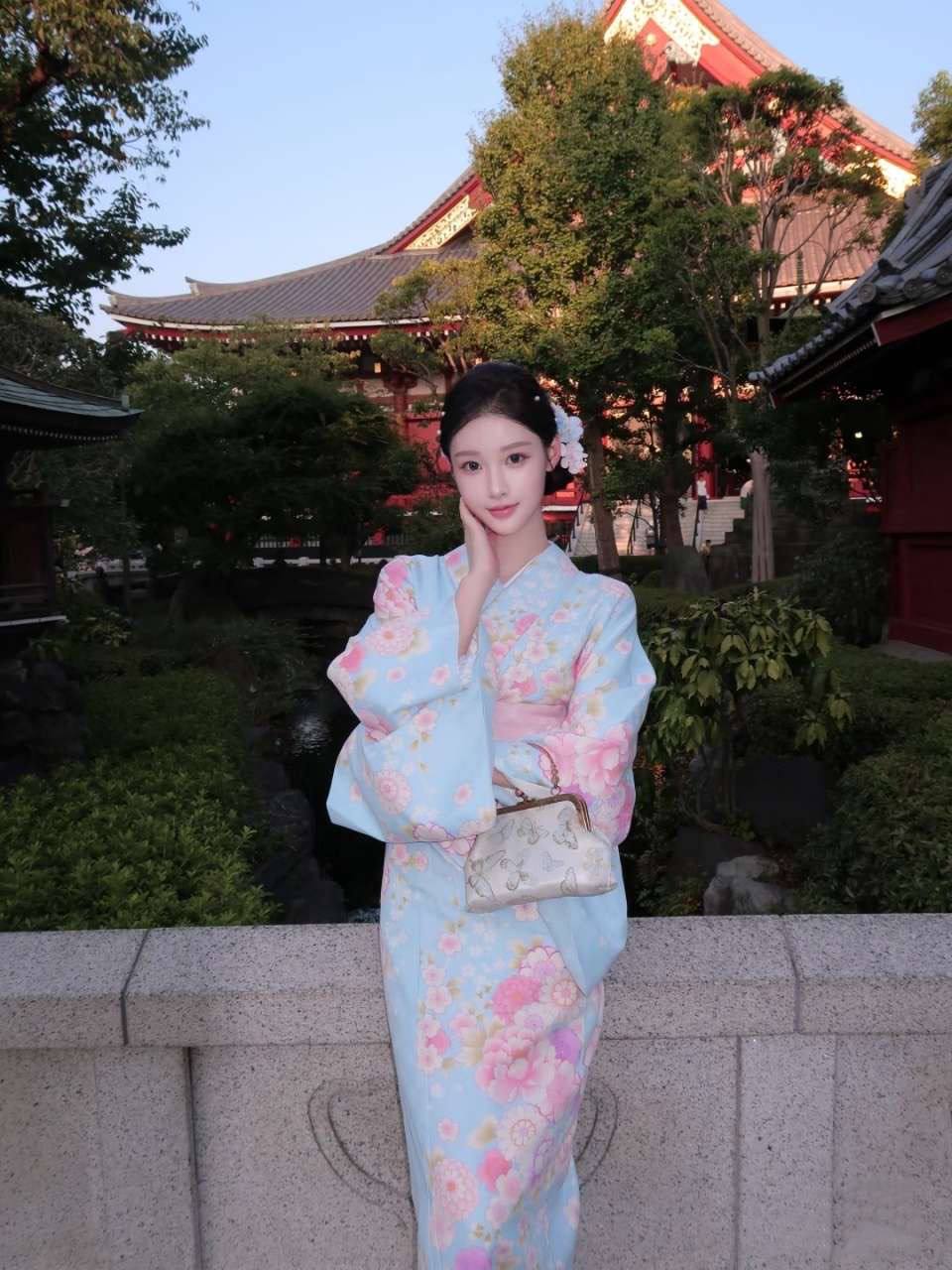 罗密欧➕151号 - Photo 1 - 北京 Call Girl