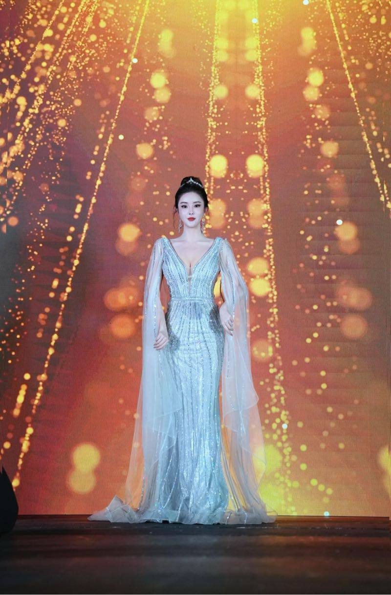 罗密欧➕151号 - Photo 12 - 北京 Call Girl