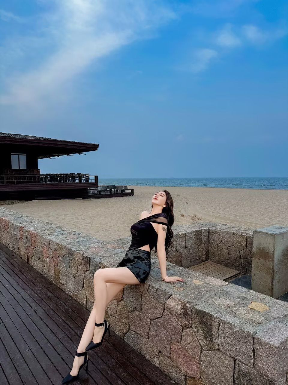 ID: 6618 - 北京 Call Girl