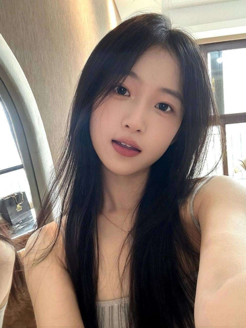 ID: 368 - 重庆 Call Girl