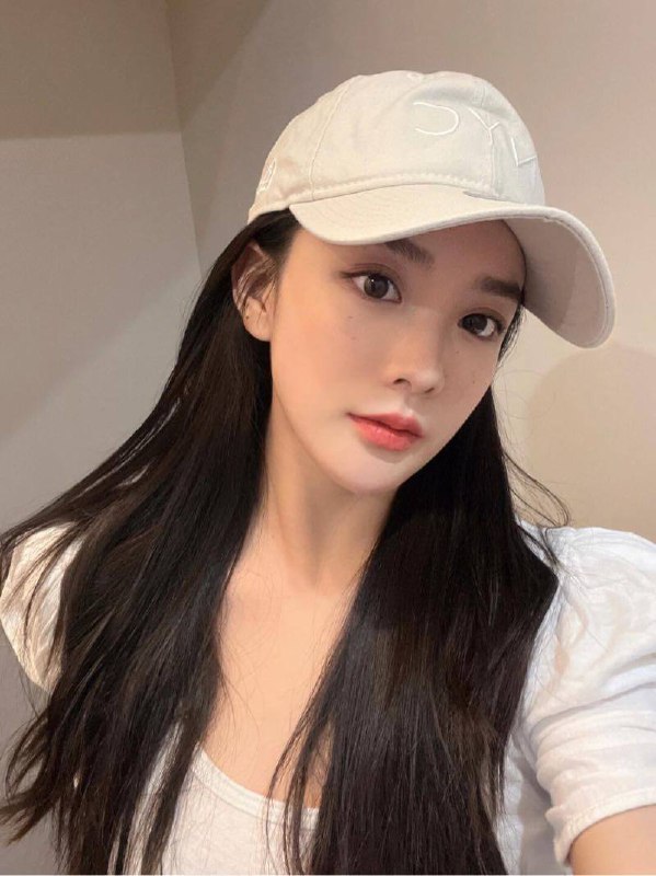 ID: 381 - 重庆 Call Girl