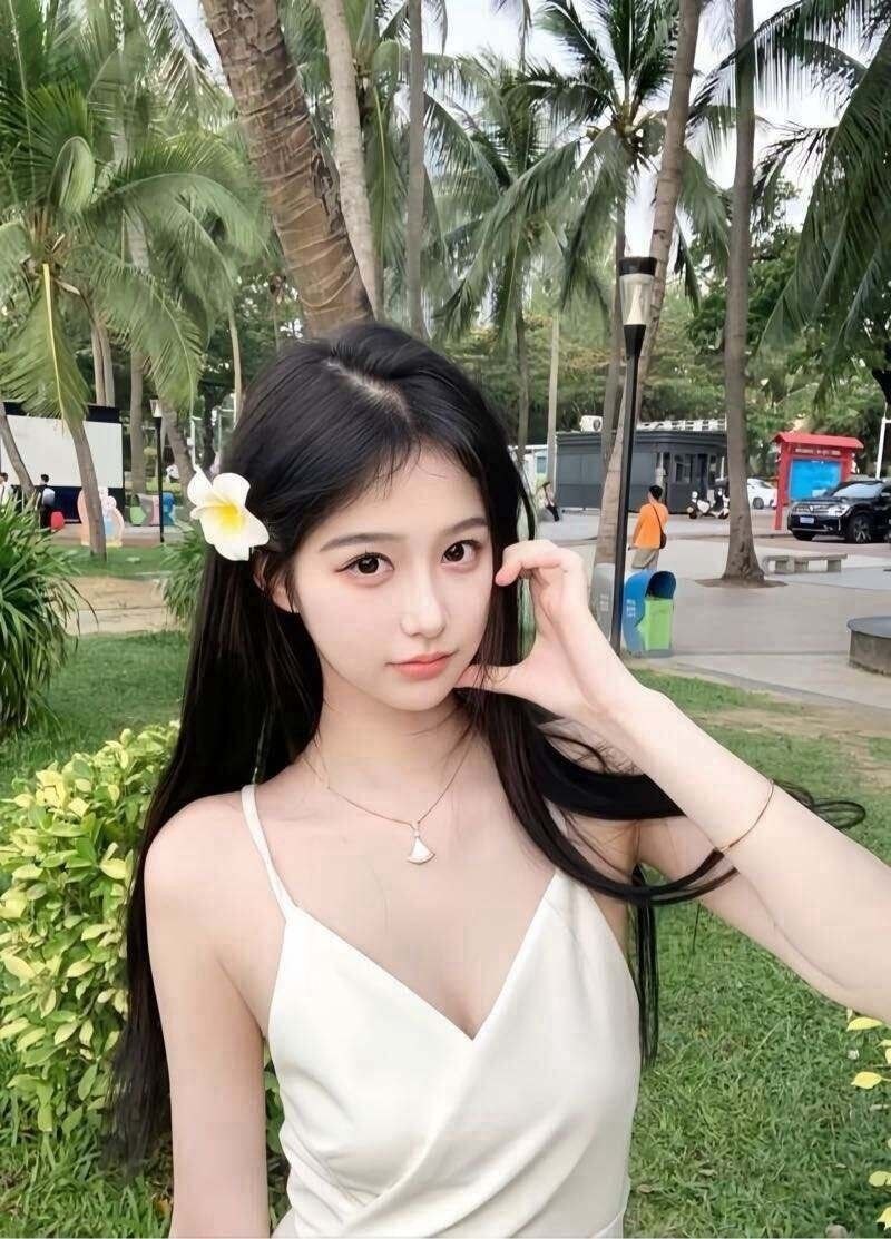 大连凯乐 大连极品兼职网红 04 172 C 可纯可御 温柔甜美 高颜值高情商女友般的体验感 - 大连 Call Girl