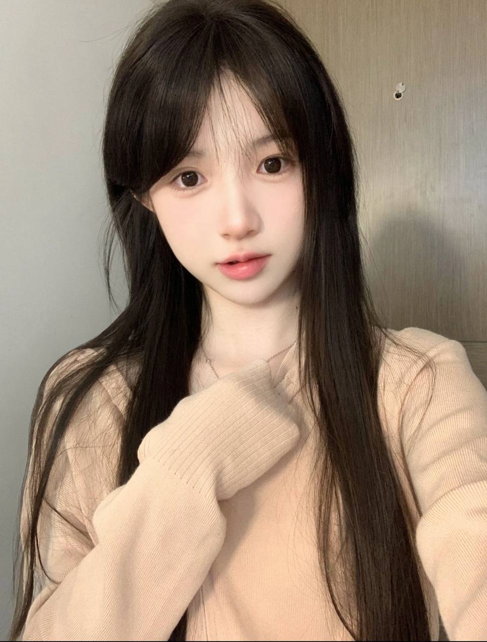 ID: 6421 - 广州 Call Girl