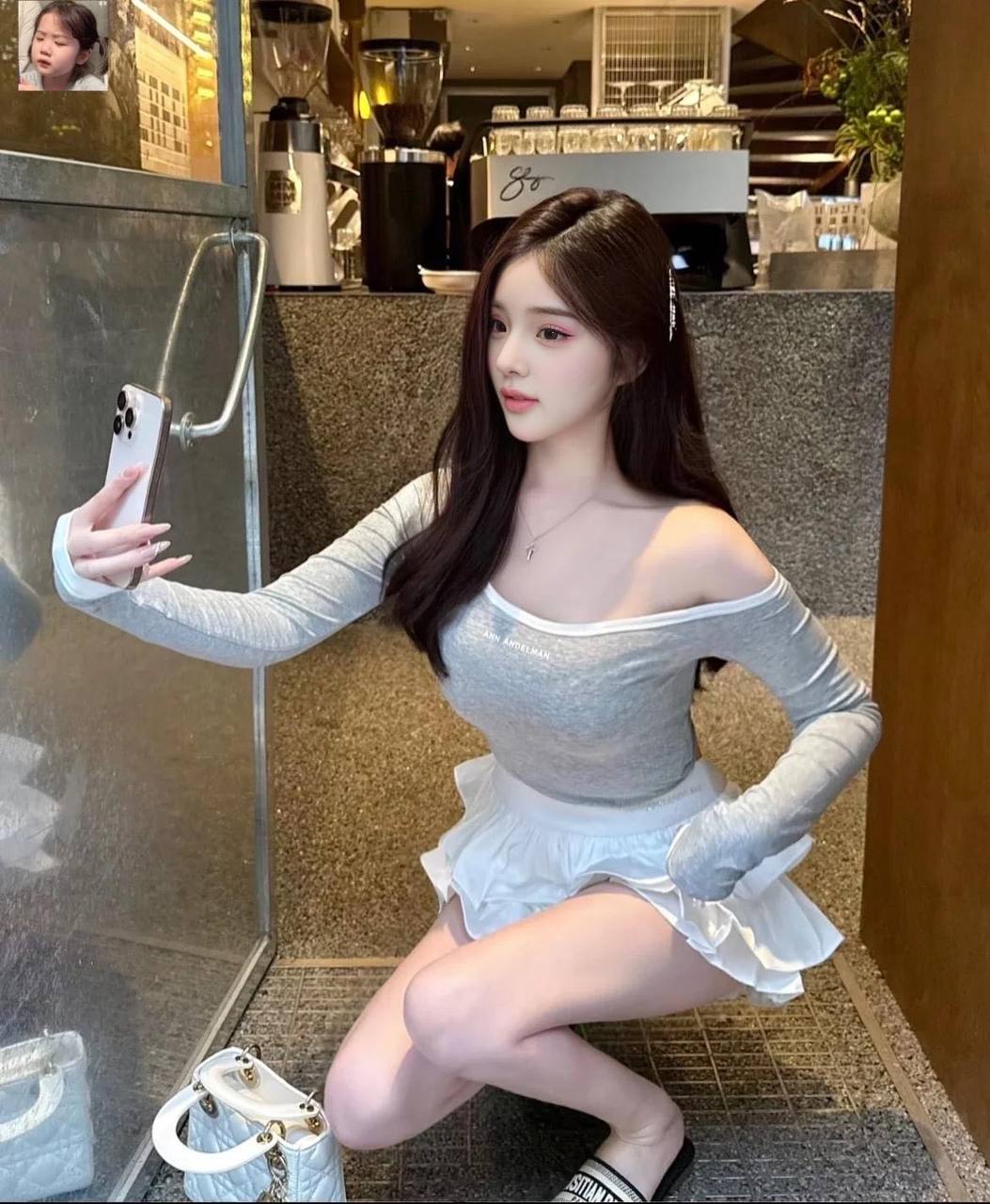 ID: 6446 - 广州 Call Girl