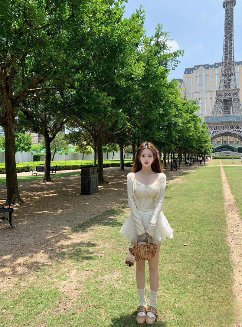 ID: 6458 - 广州 Call Girl