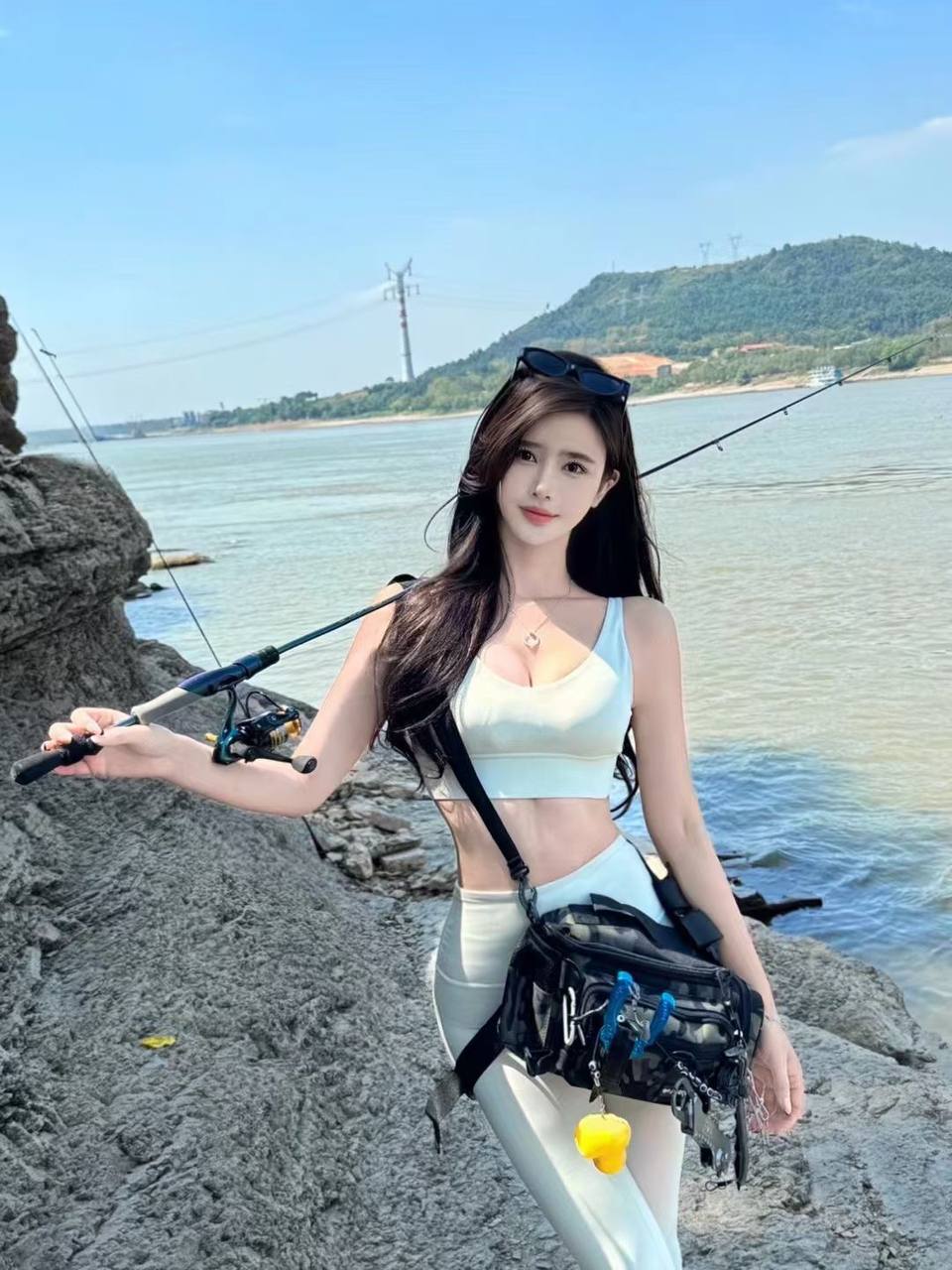 ID: 6734 - 广州 Call Girl