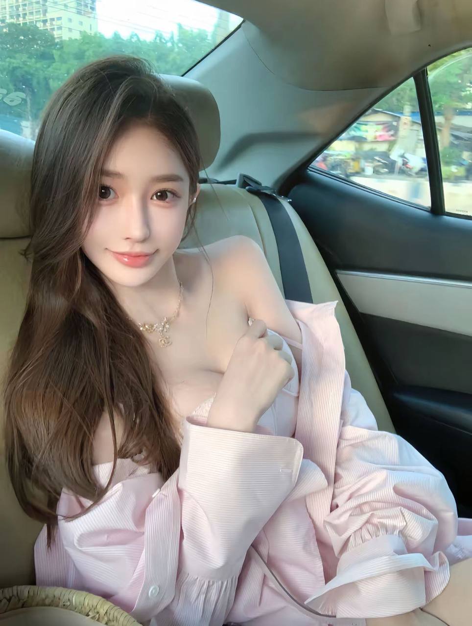 ID: 6740 - 广州 Call Girl