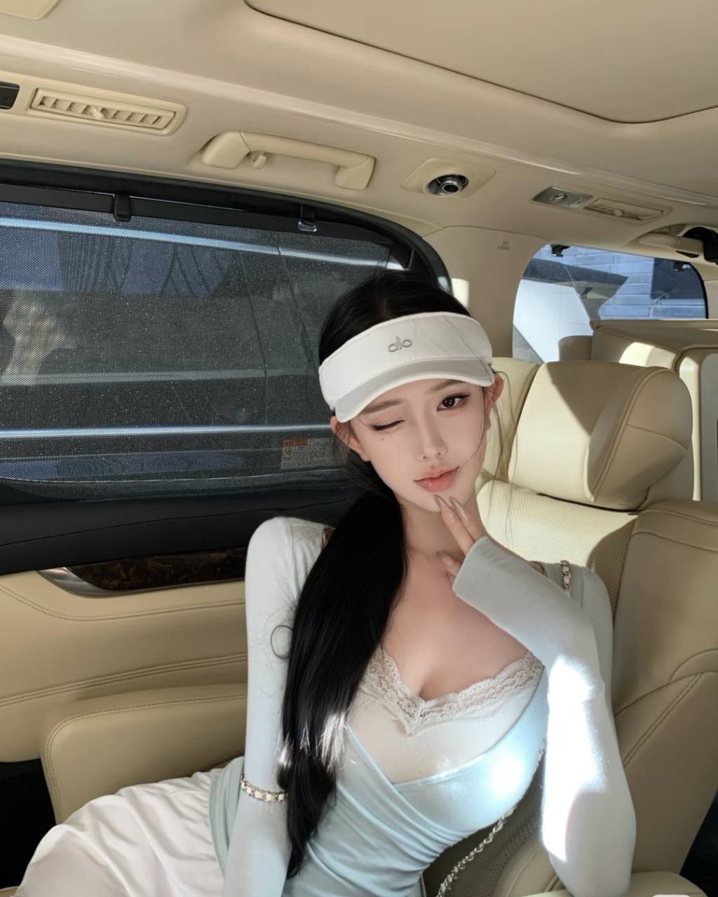 小洛🏡北京电影学院 - 香港 Call Girl