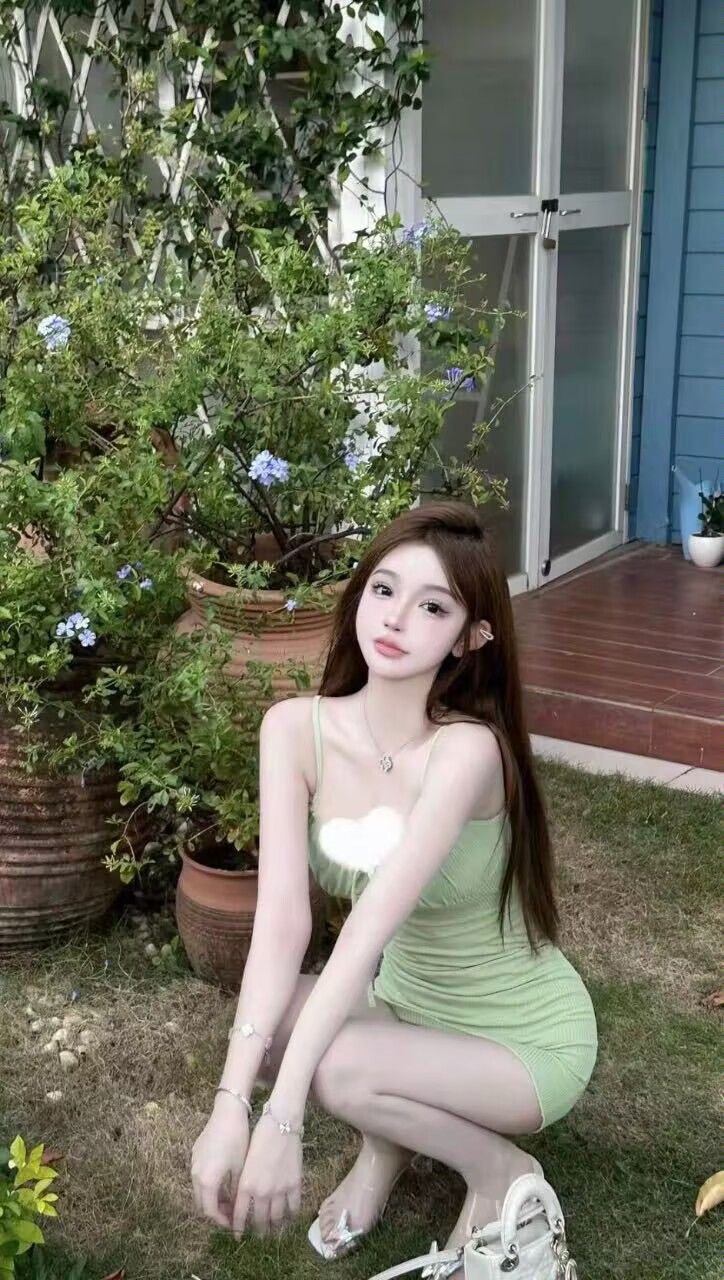 ID: 124 - 昆明 Call Girl