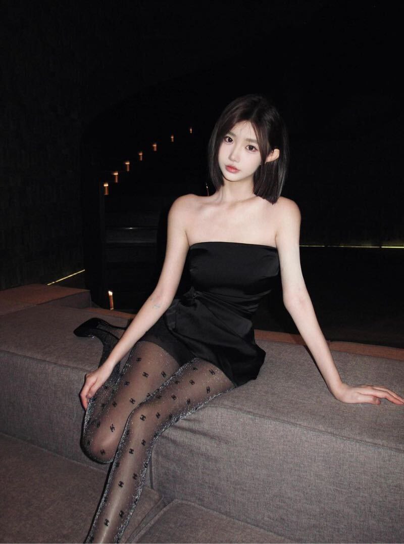 青岛凯乐 青岛瑜伽老师05 175 天然真胸大D 全脸0整 可素颜 雪白 - Photo 4 - 青岛 Call Girl