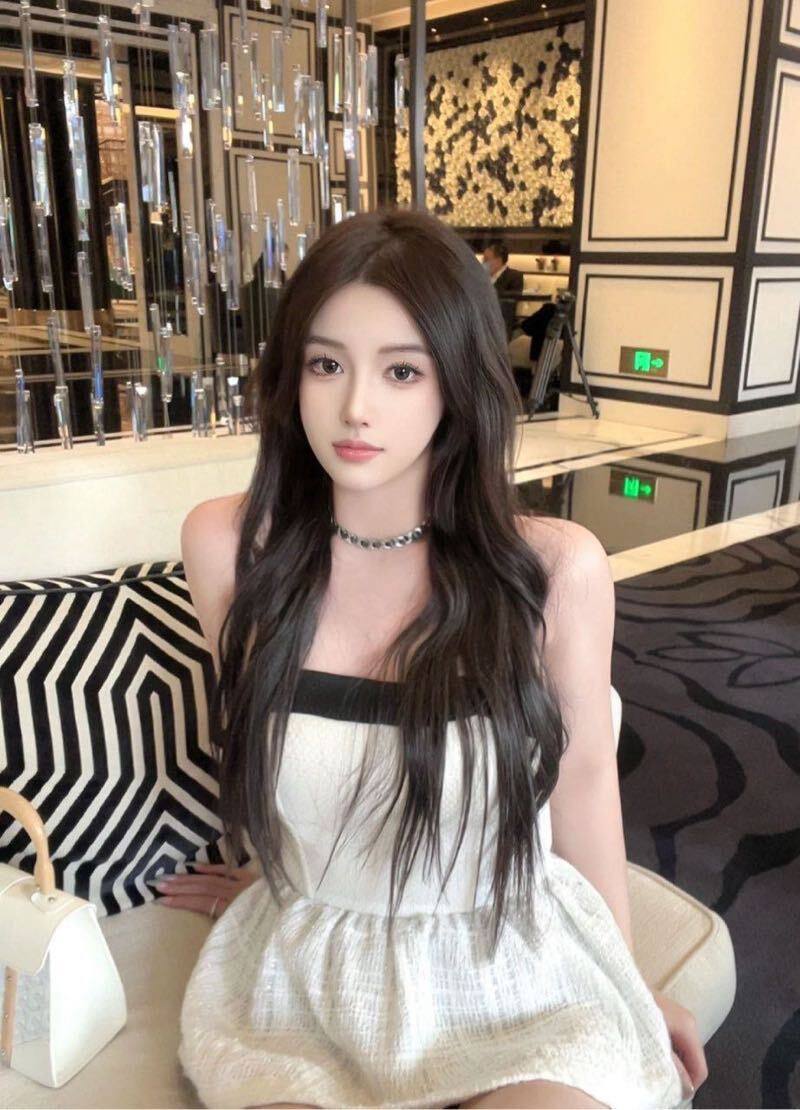 ID: 385 - 三亚 Call Girl