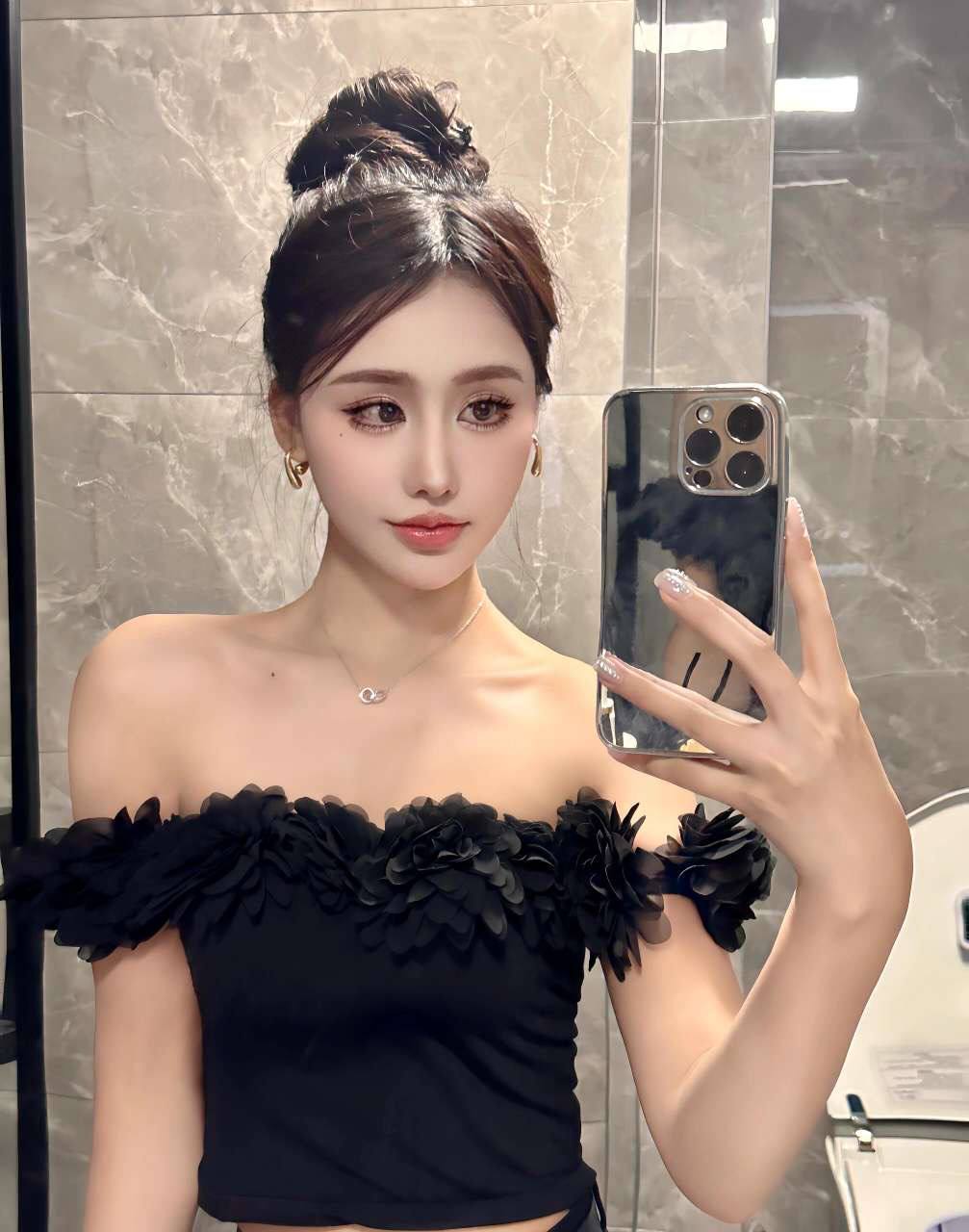 #静安区 E12 175cm - 上海 Call Girl