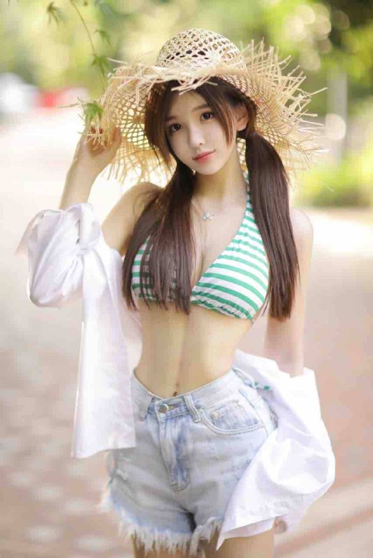 #浦东区 - Photo 8 - 上海 Call Girl