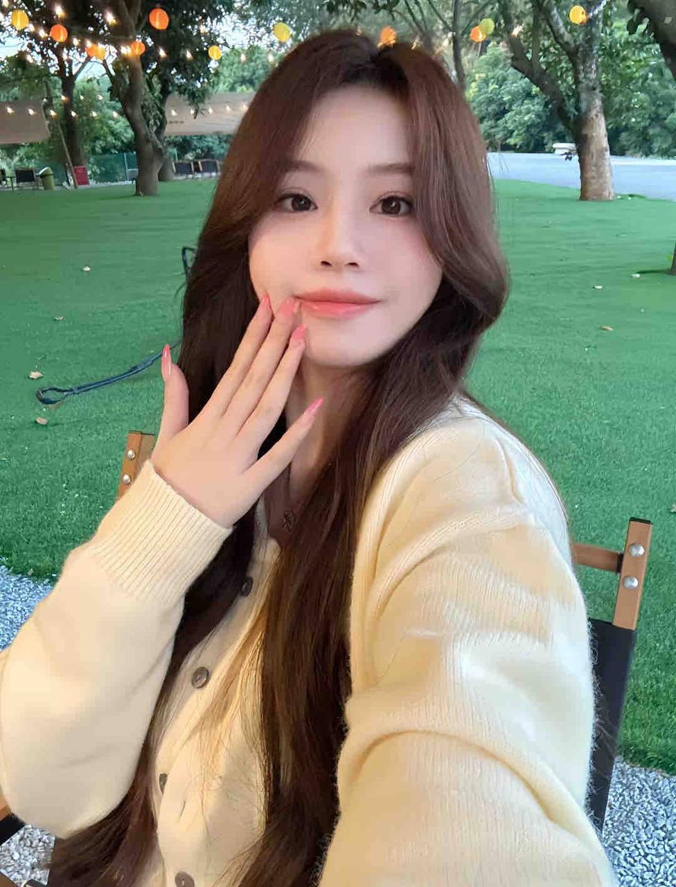 #浦东区 v356 - Photo 1 - 上海 Call Girl