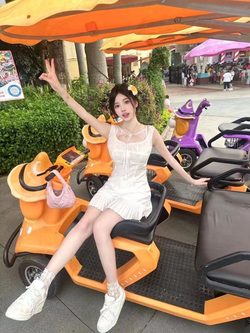 ID: 7944 - 上海 Call Girl