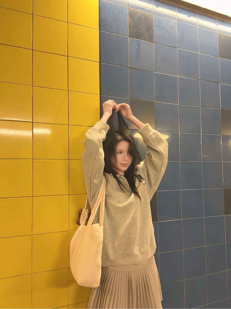 路西 - Photo 9 - 深圳 Call Girl