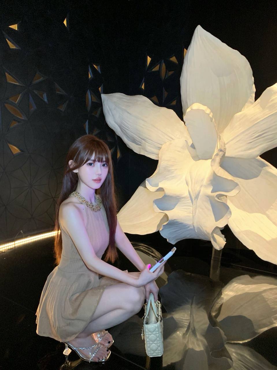 🌸深圳栀虞福田❤️学生🐯白虎 会一字马   06年学生 身高167  体重42kg 🐻36D （真实大学生👩‍🎓在读电子商务系 ） - Photo 1 - 深圳 Call Girl