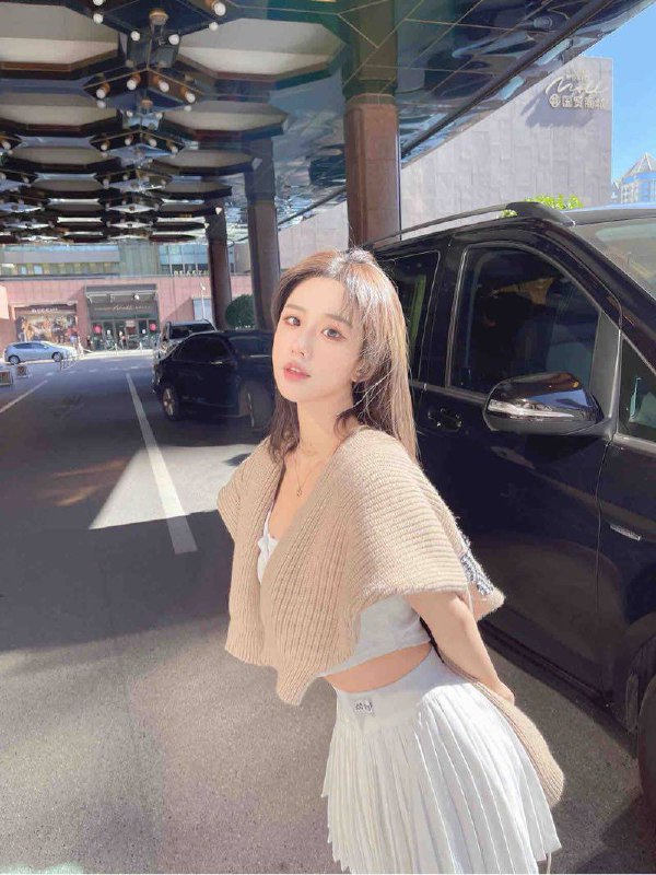 ID: 8232 - Photo 1 - 深圳 Call Girl