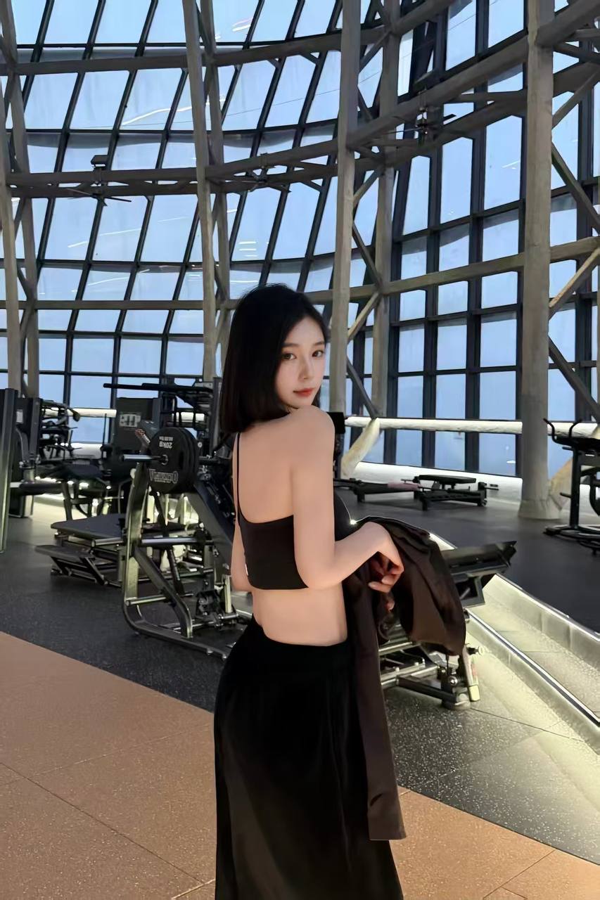 ID: 8609 - 深圳 Call Girl