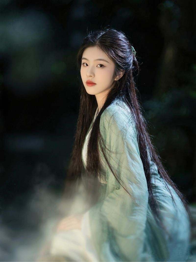 ID: 2032 - 武汉 Call Girl