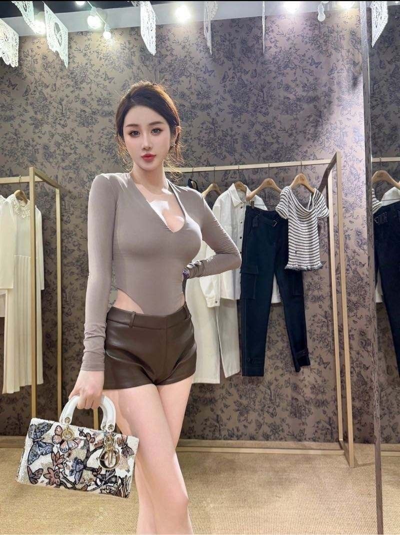 武汉摩羯➕新人03萝莉 - Photo 5 - 武汉 Call Girl