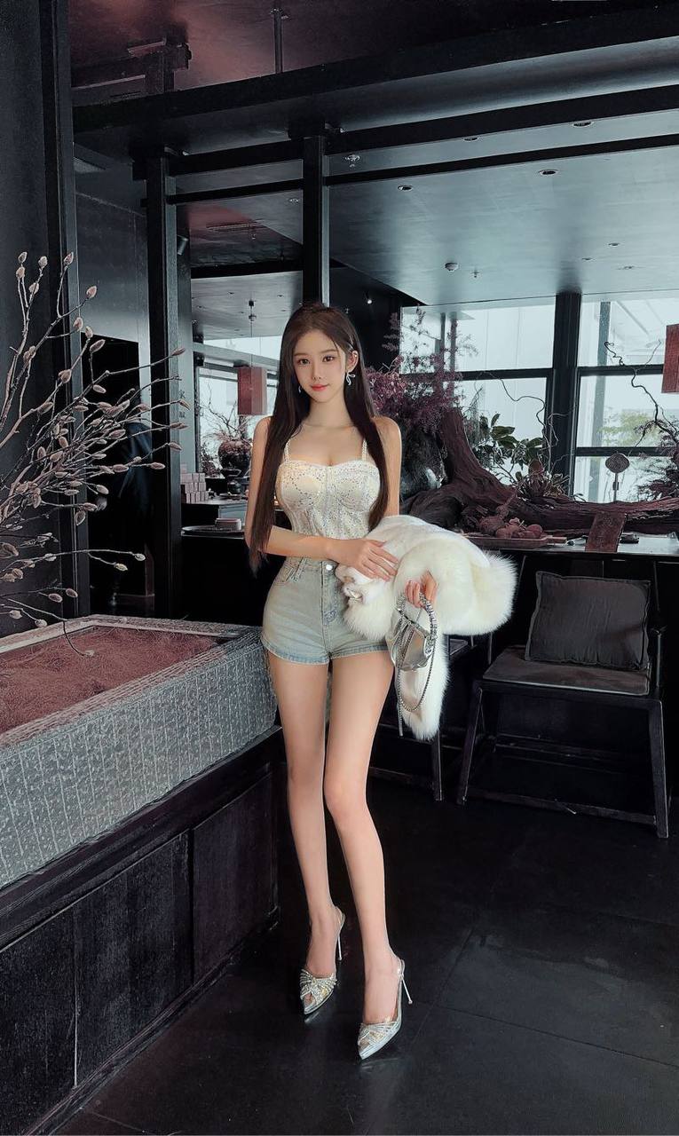 武汉小蕾玖➕御姐（秦岚）170D - Photo 11 - 武汉 Call Girl